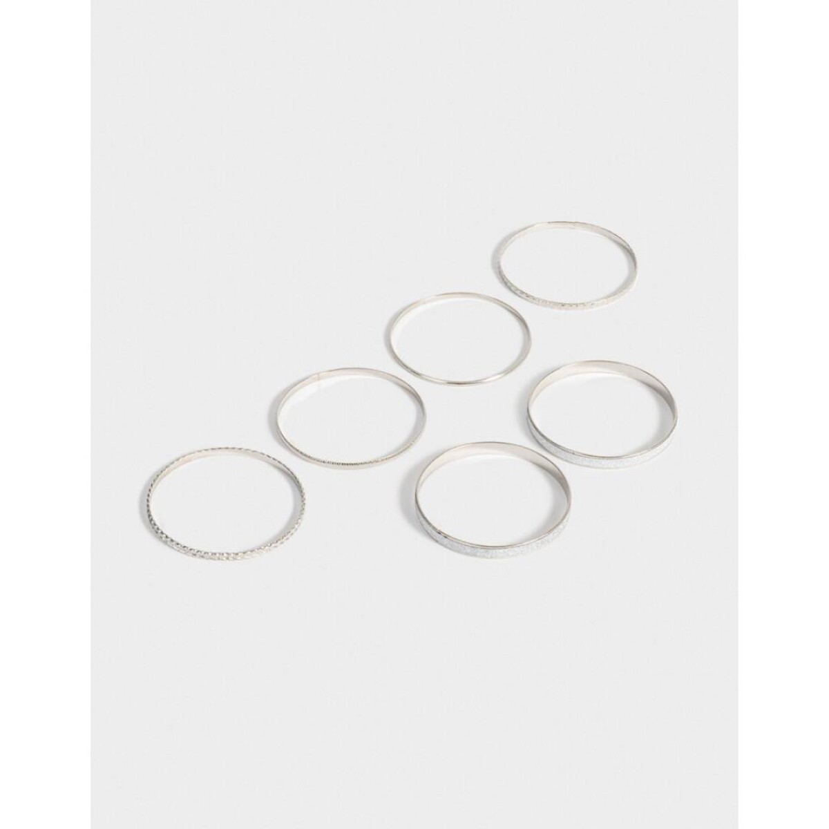 Set De Pulseras De Metal - Plateado Niquel 