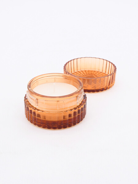 VELA EN FRASCO CON TAPA SANDALO NARANJA