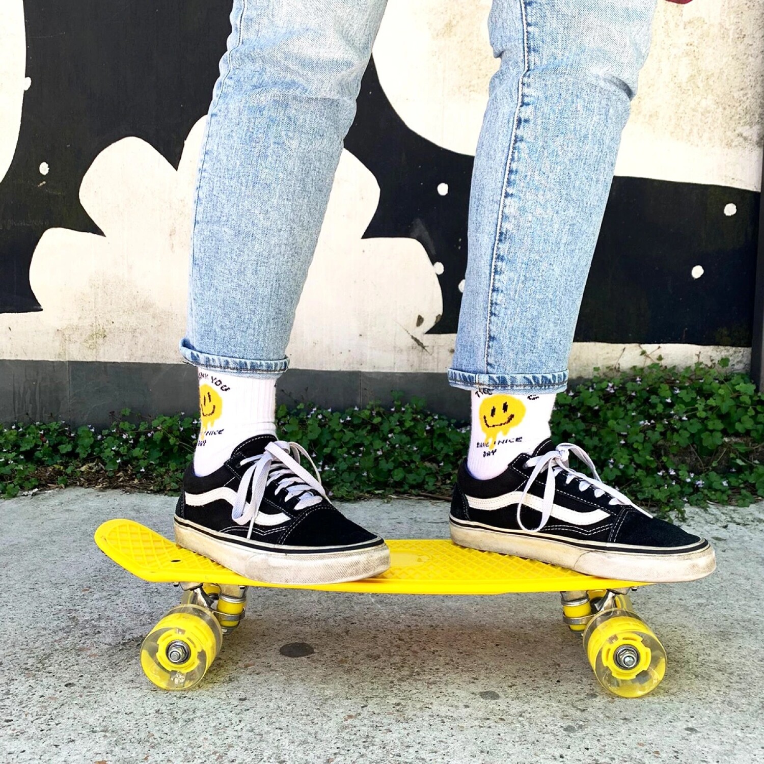 Skate patineta Penny 55 cm Amarillo — Mis Petates