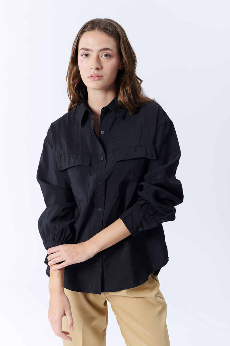 Camisa manga larga bolsillos - Negra 