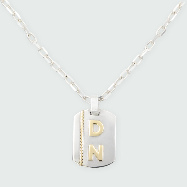 Medalla y cadena MOON con trenza y letras de oro amarillo 18k Medalla y cadena MOON con trenza y letras de oro amarillo 18k