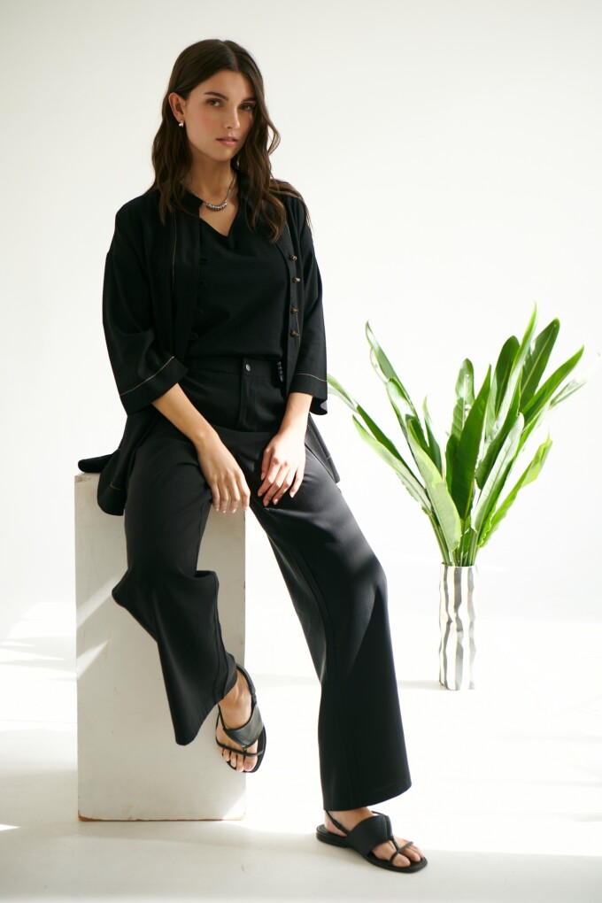 PANTALON MUST NEGRO