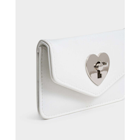 Tarjetero Solapa Corazón Blanco Crudo