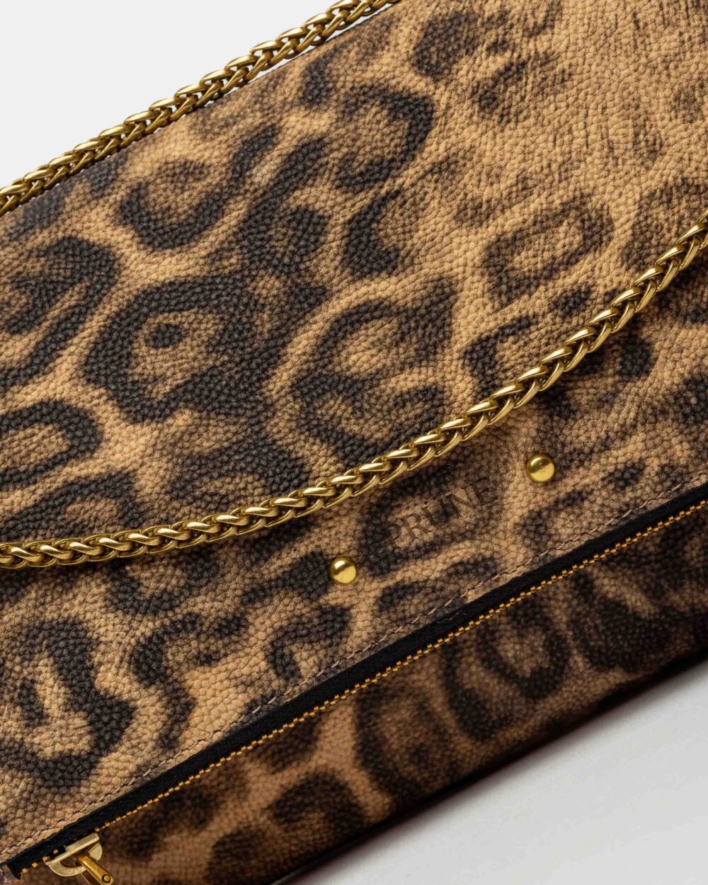 Bandolera Honey En Cuero Animal Print Camel