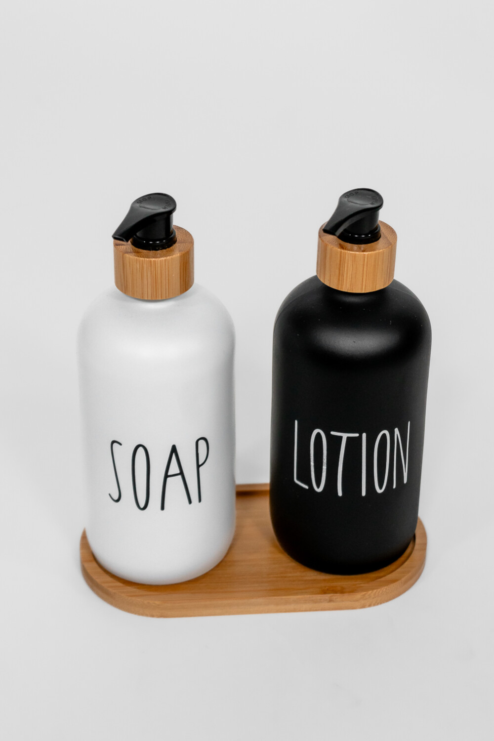 Organizador Set Jabón Y Loción, Con Bandeja De Bambú Estampado 1