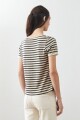 Remera rayada escote en V tostado