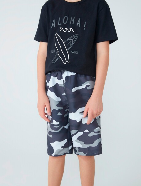 CONJUNTO DE NIÑO CON BERMUDA ESTAMPADA AZUL