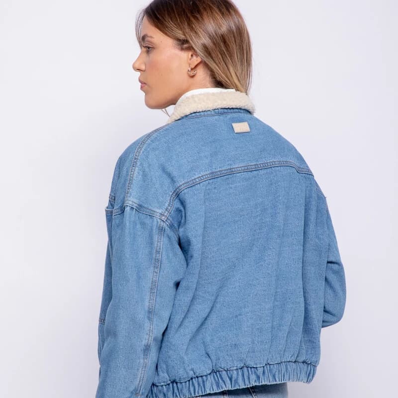 CAMPERA LUCAS DANIEL CASSIN celeste