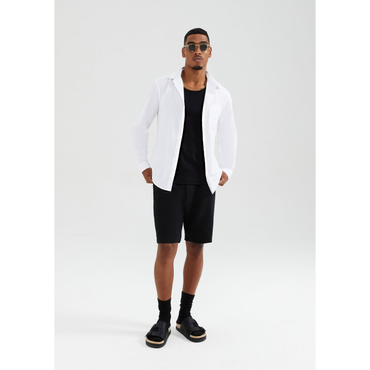 BERMUDA MASC - PRETO ESCURO 