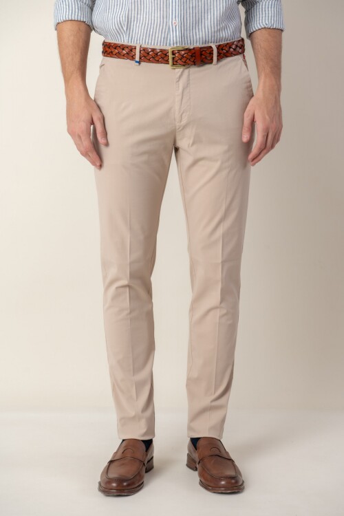 Pantalón de algodón Slim Fit Beige
