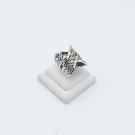 Anillo de plata 925 y double en oro 18 ktes. Anillo de plata 925 y double en oro 18 ktes.