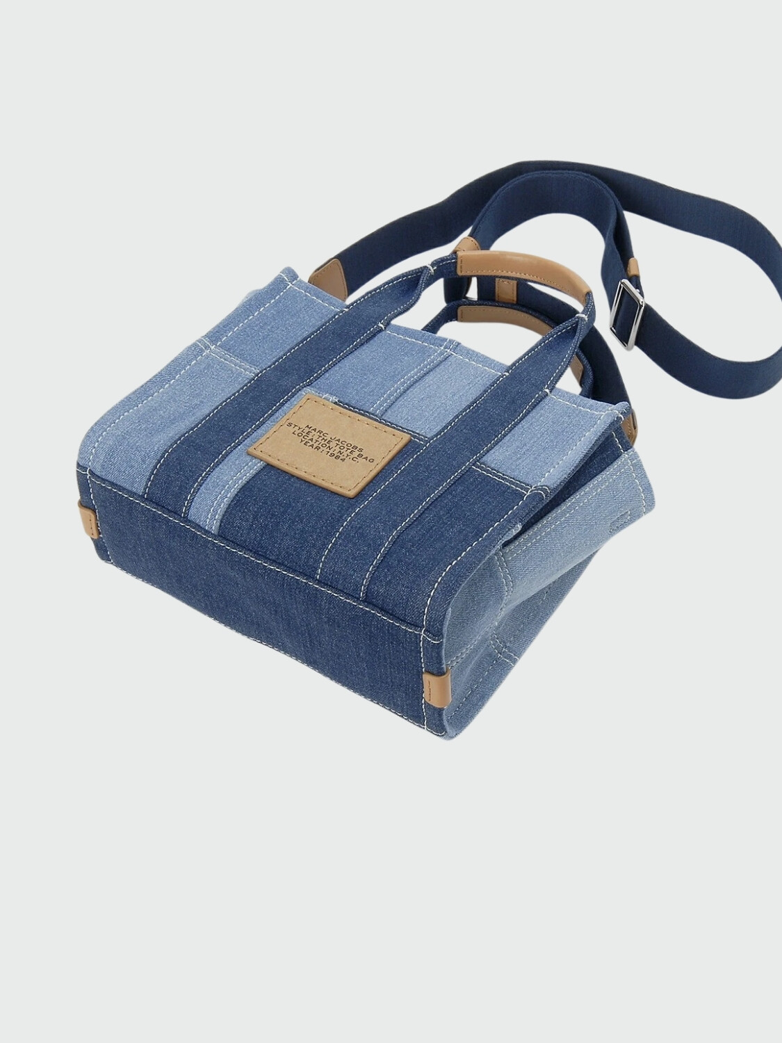 MARC JACOBS - THE MINI TRAVELER TOTE Alta Automática