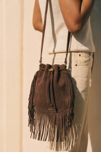 Cartera Flecos Gamuza Vegana Chocolate