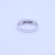 Anillo medio sin fin oro 18k blanco engarce carril y brillantes princesa. Anillo medio sin fin oro 18k blanco engarce carril y brillantes princesa.
