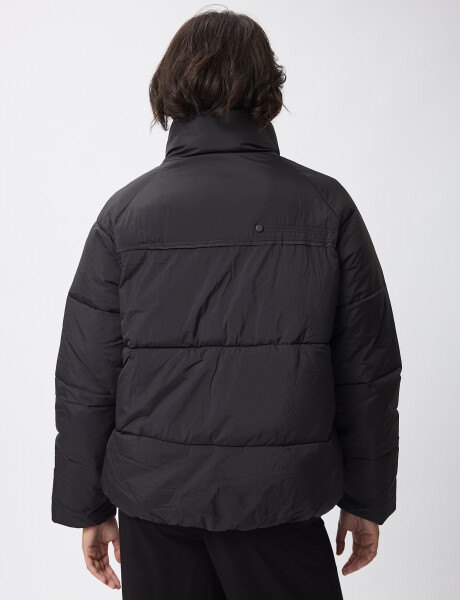 Campera nylon Bravela negro