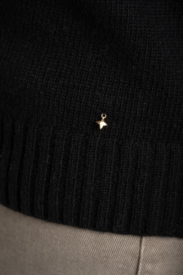 Sweater Lana Apliques Negro