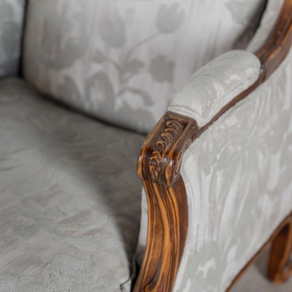 Butaca Bergere Esculturada Butaca Bergere Esculturada