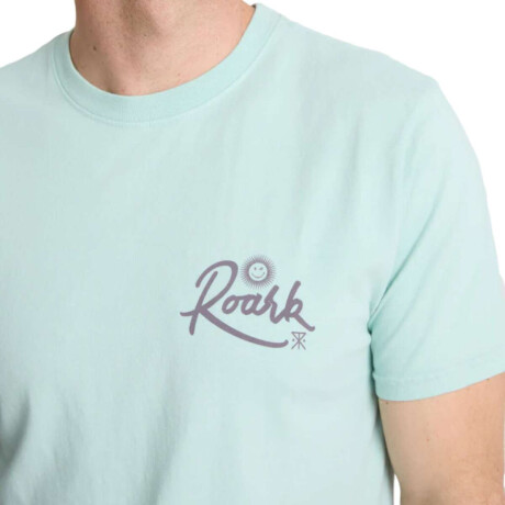 Remera Roark Palm Gorge Celeste