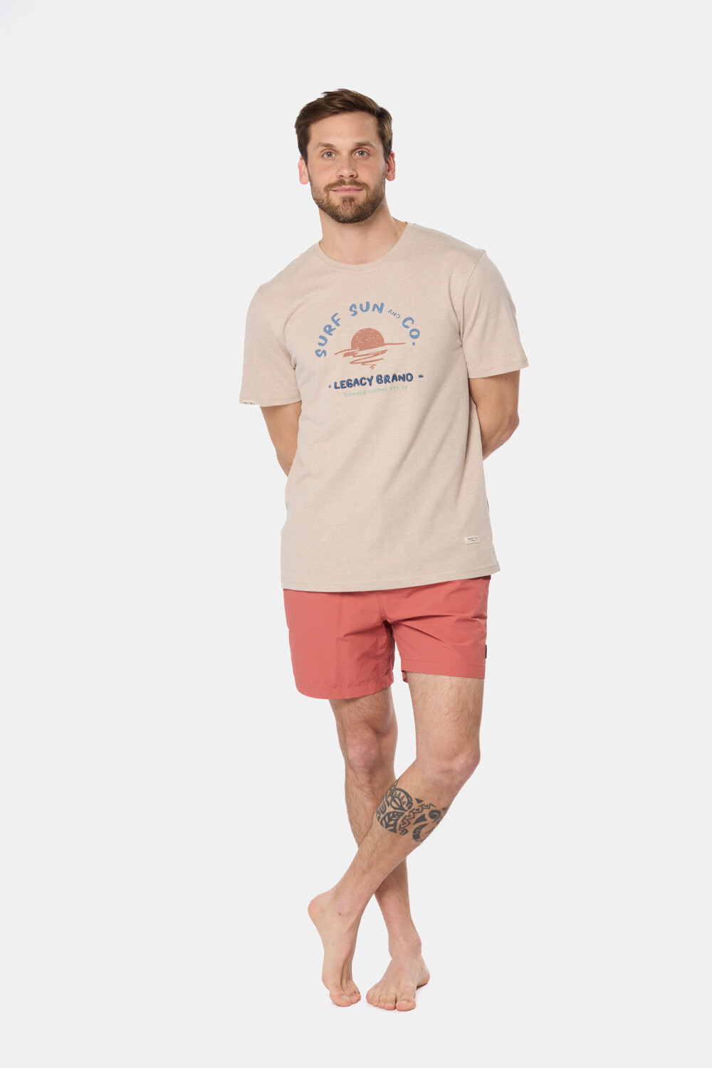 SHORT DE BAÑO LISO Bordo