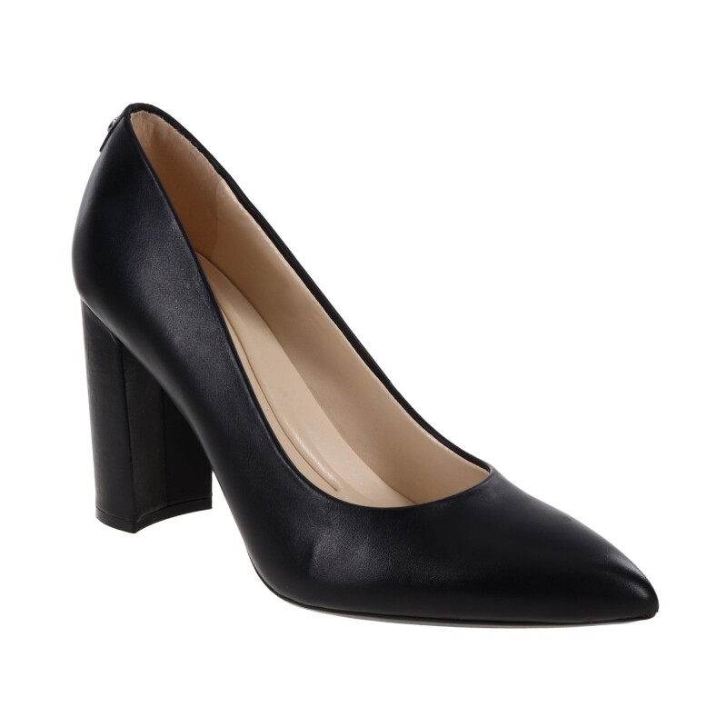Pumps Astoria 9X9 Black Leather