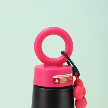 Botella térmica de acero con asa y colgante de flor 450ml Negro