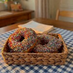 Dona de Chocolate con Confites Dona de Chocolate con Confites