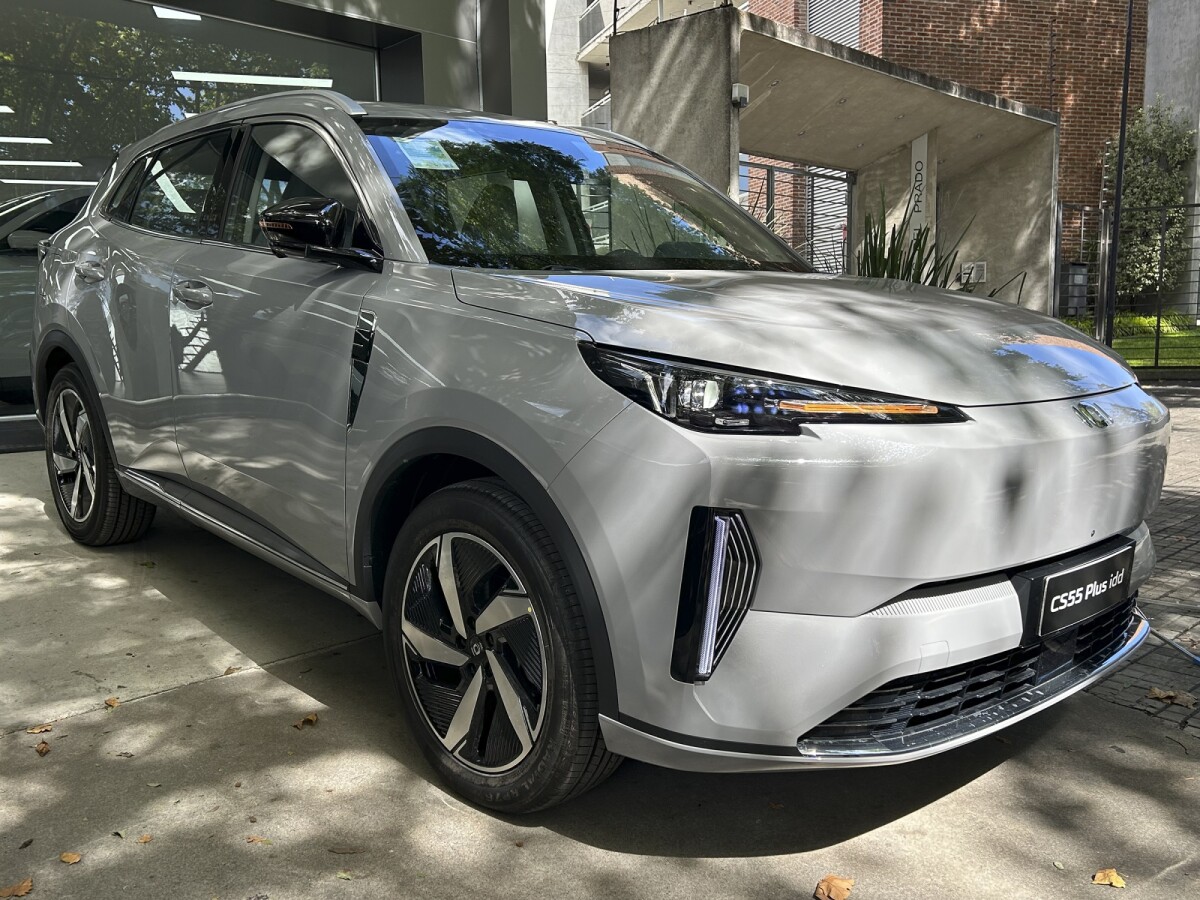 Changan CS55 IDD 1.5 Elite L4 PHEV | Permuta / Financia Changan CS55 IDD 1.5 Elite L4 PHEV | Permuta / Financia