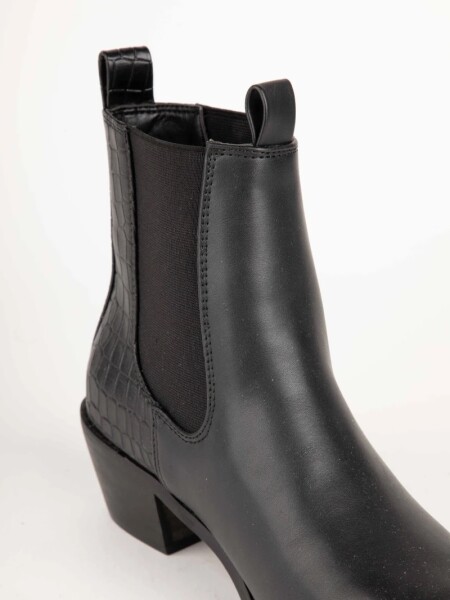 BOTA D.CASSIN KRISTENA NEGRO