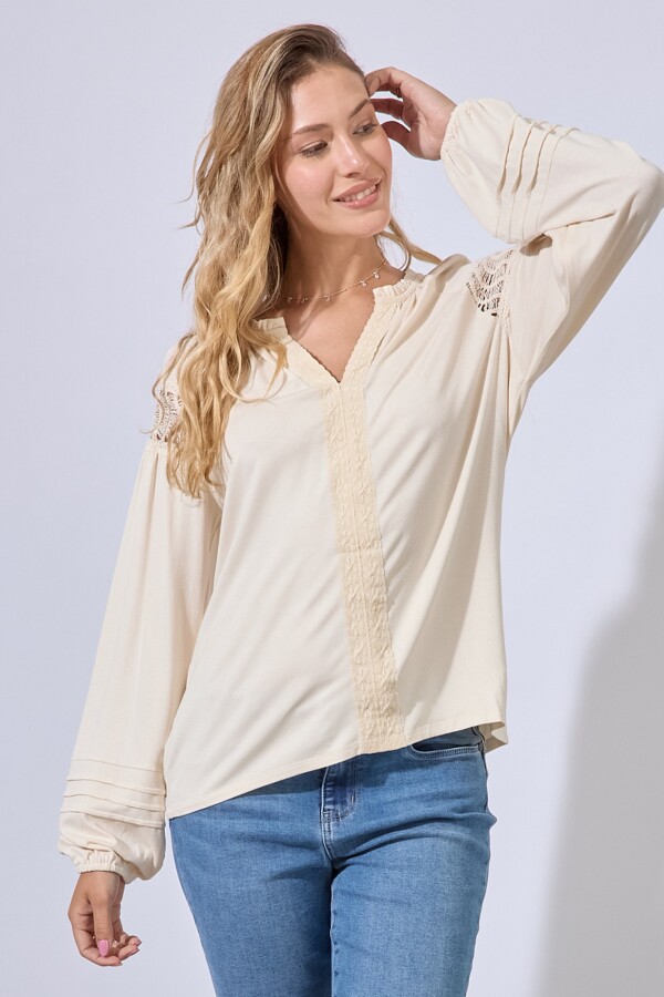 Blusa Puntilla BEIGE CLARO