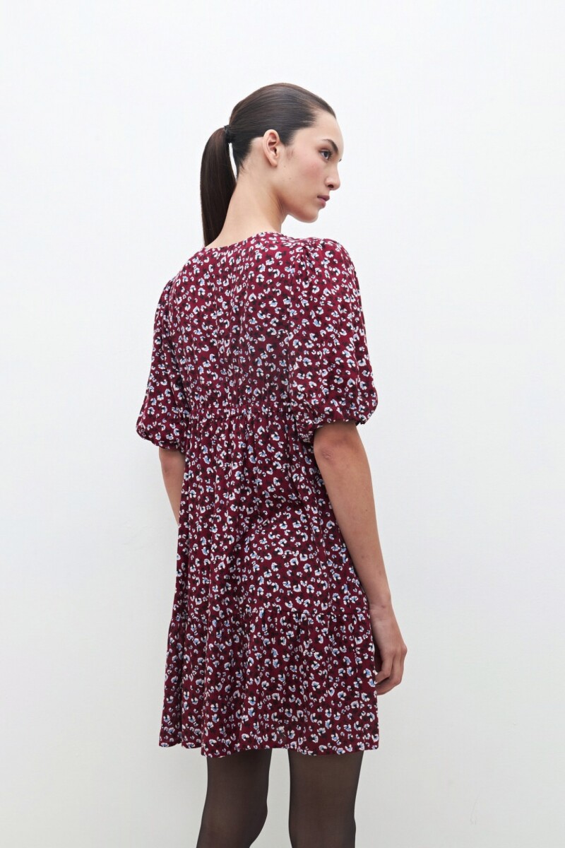 Vestido midi estampa floral bordo