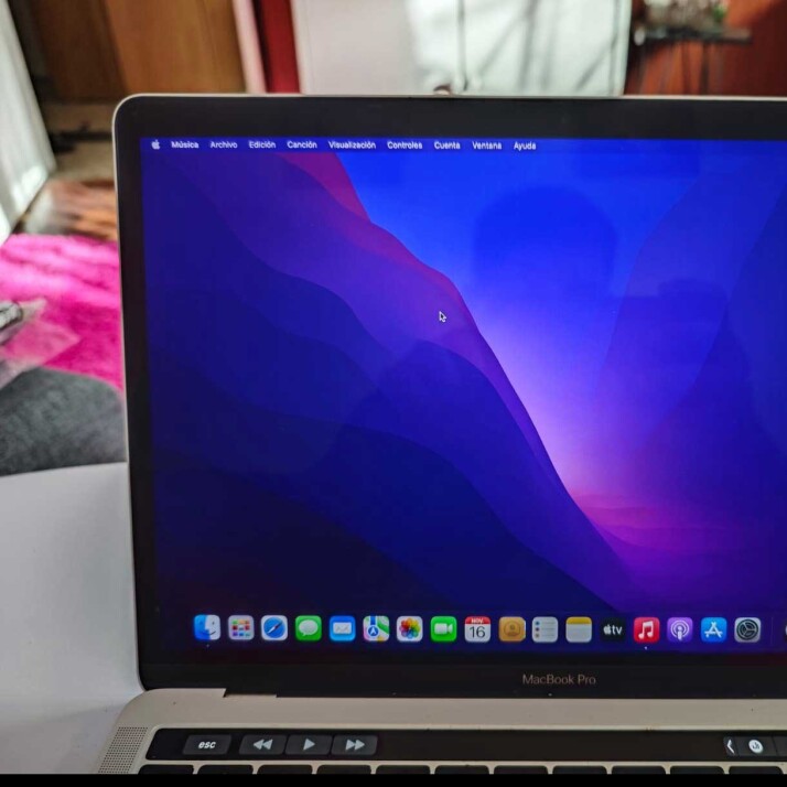 MacBook Pro 13″ 2017 - 8 GB RAM 500 GB SSD MacBook Pro 13″ 2017 - 8 GB RAM 500 GB SSD
