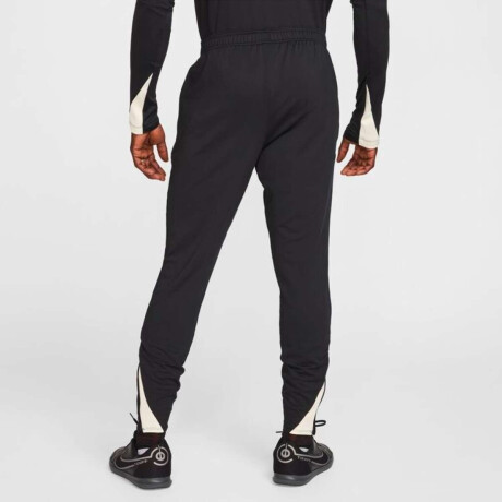 Pantalón Largo Liverpool Fc Strike Special Edition de Hombre Negro