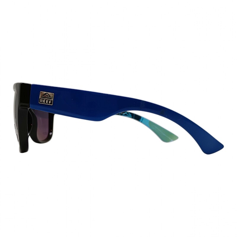 RE018720 negrouniforme