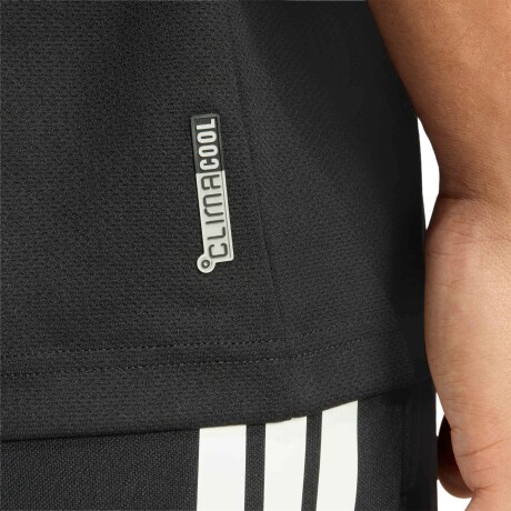 Remera adidas Sereno Black