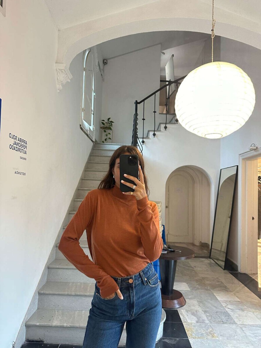 Top Adina - Tan 
