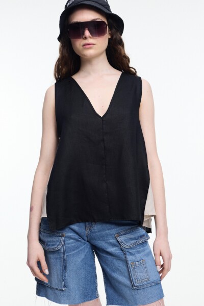 TOP ESCOTE V Negro