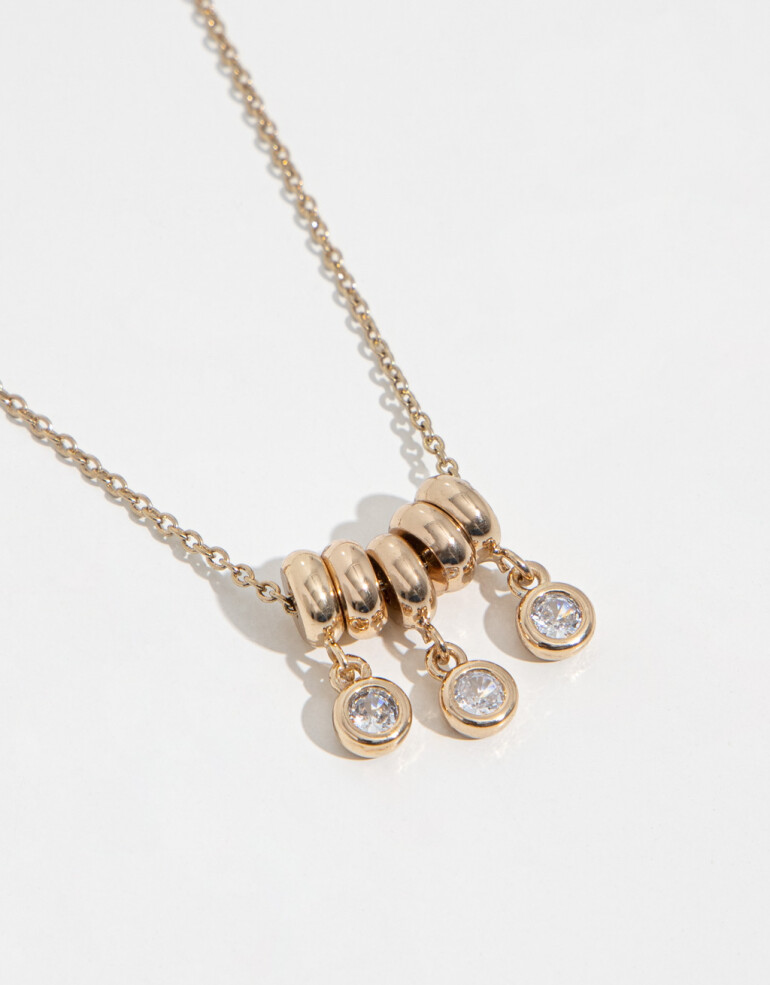 Cadena Corta con Dije Strass Collar Con Dije De Cubic Zirconia - Dorado