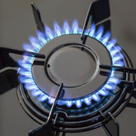 Cocina a Gas James negra C 690 V - 4 Hornallas Cocina a Gas James negra C 690 V - 4 Hornallas