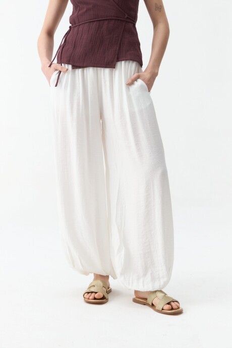 PANTALÓN BABUCHA ALBIA Blanco