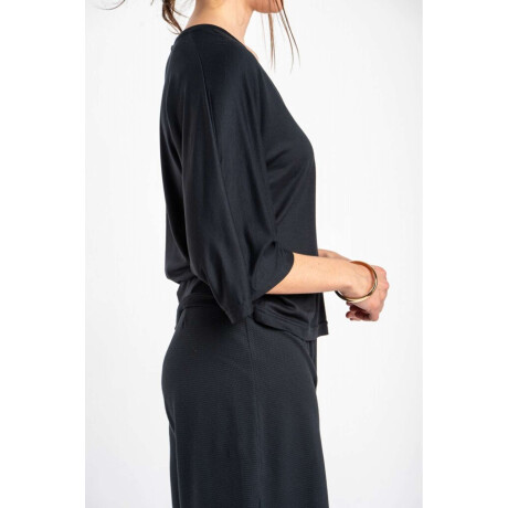 Remera Negro