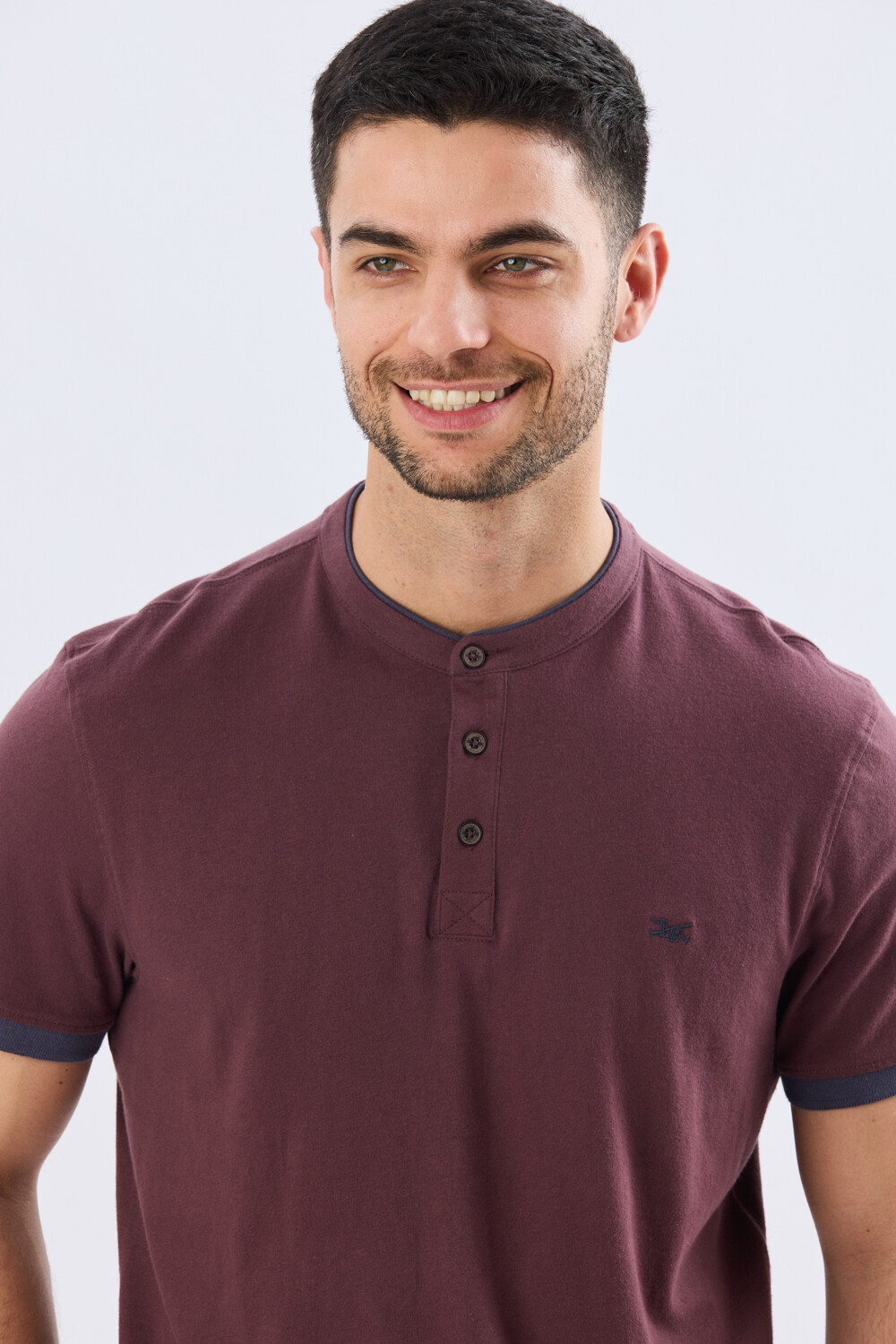 REMERA POLO CUELLO MAO Bordo