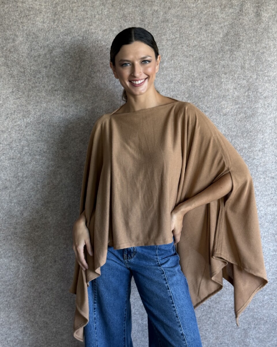 Poncho Sophie - Lanilla Camel 