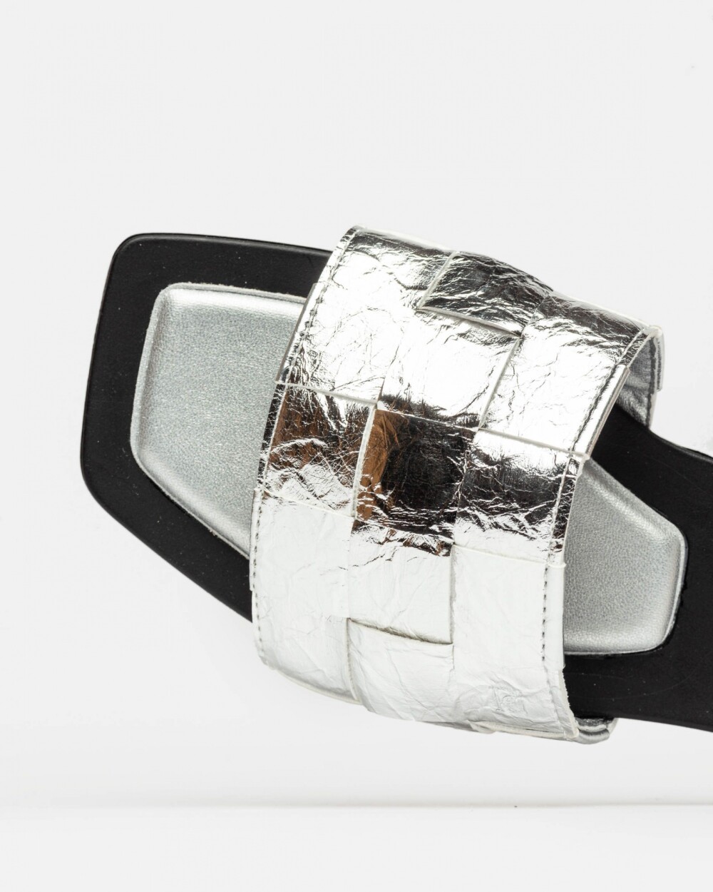 Flat Blair en cuero metalizado Metalizado