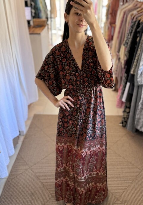 Vestido Manu de seda Tonos bordó