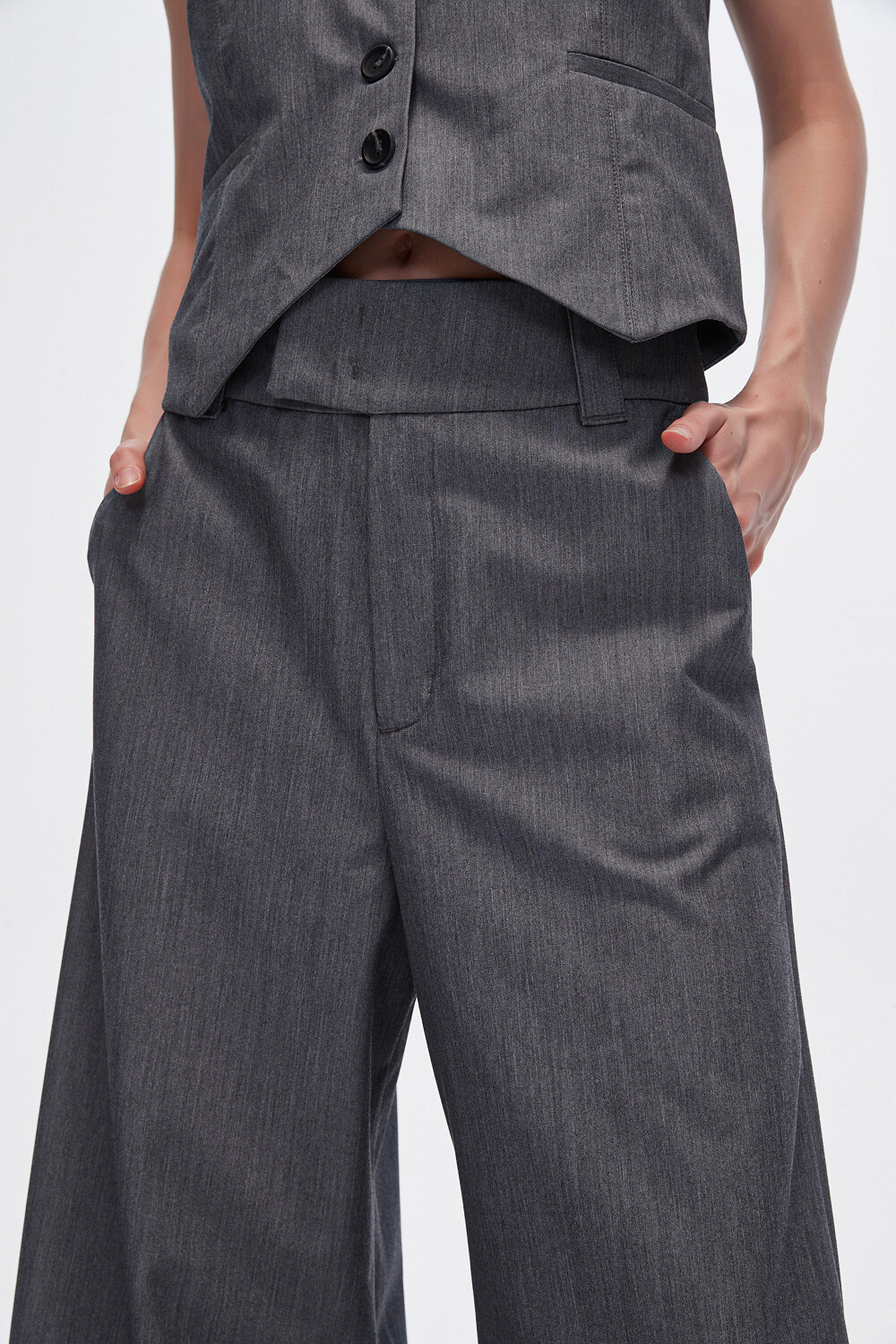 Pantalon Tatuapu Gris Medio
