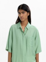 Vestido Camisero Con Bolsillo verde