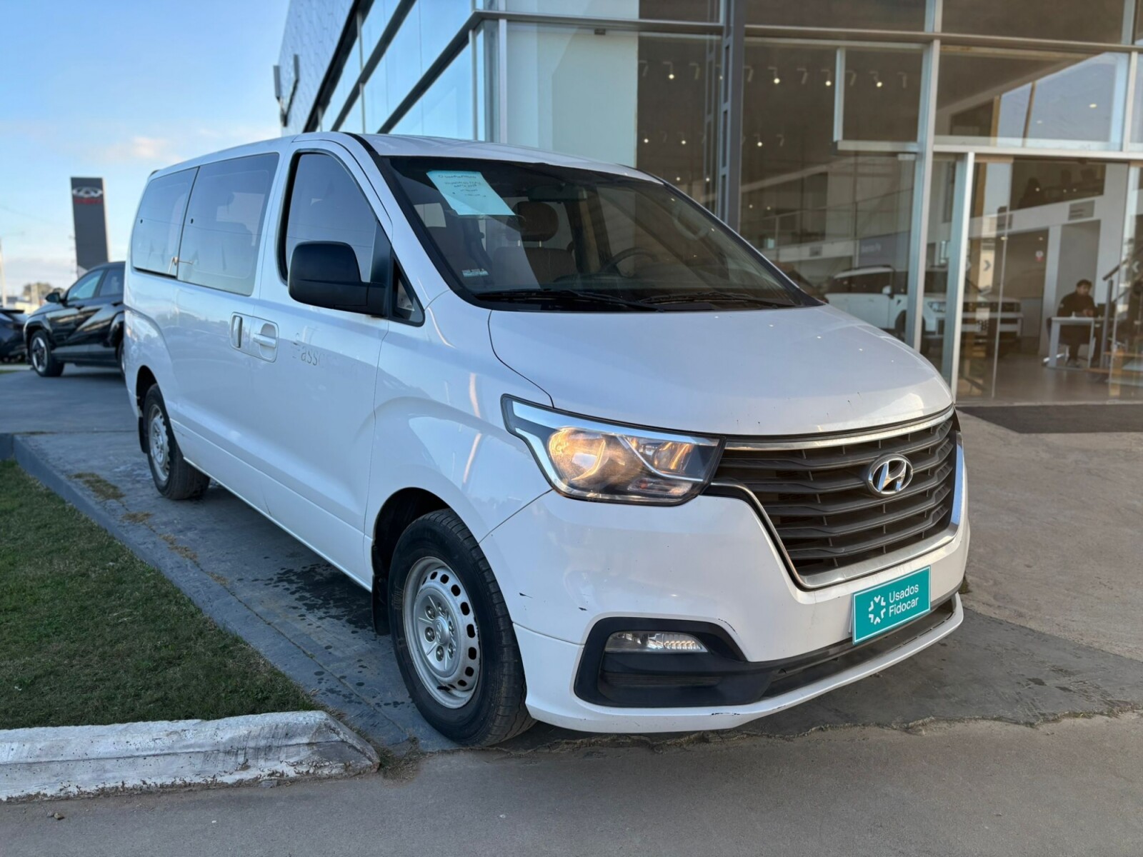 Hyundai H1 12Plz Minibus Nafta - 2019 