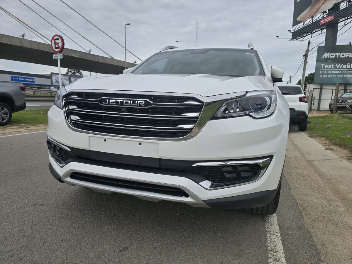Jetour X70 Luxury 1.5T EXCELENTE ESTADO! |Permuta / Financia Jetour X70 Luxury 1.5T EXCELENTE ESTADO! |Permuta / Financia
