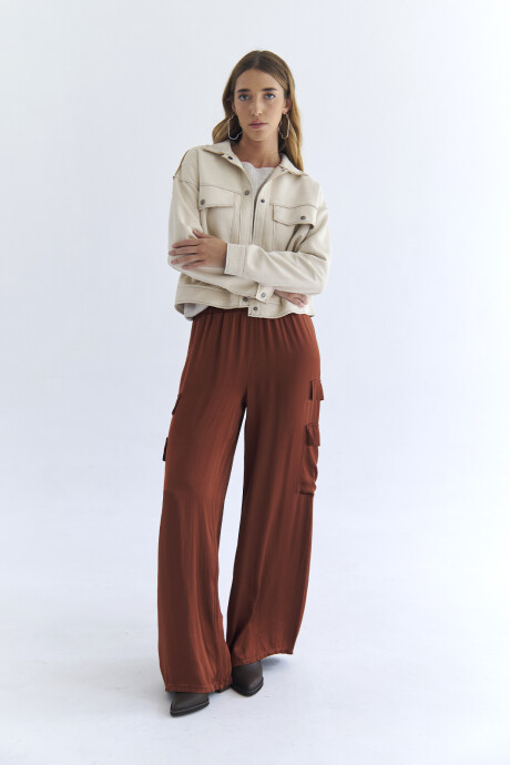 PANTALON CARGO SEDA BRICK