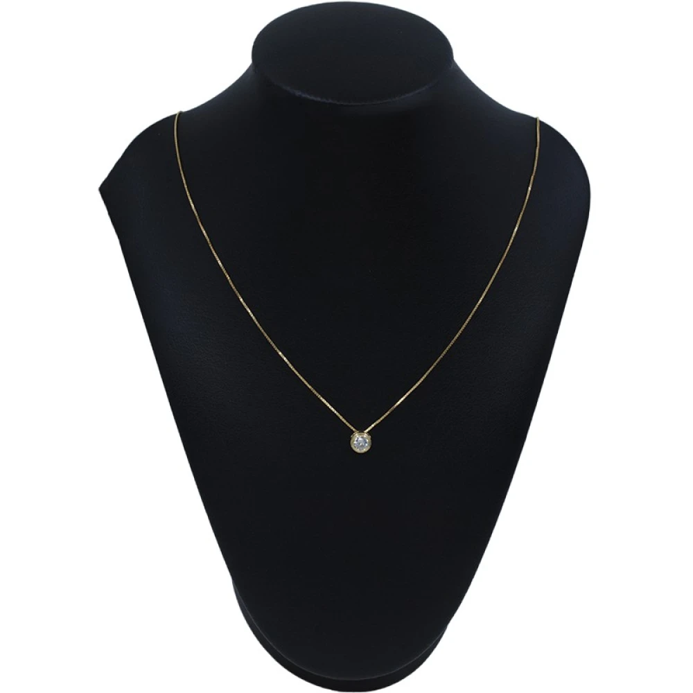Dije En Oro 18K Y Brillante Dije En Oro 18K Y Brillante